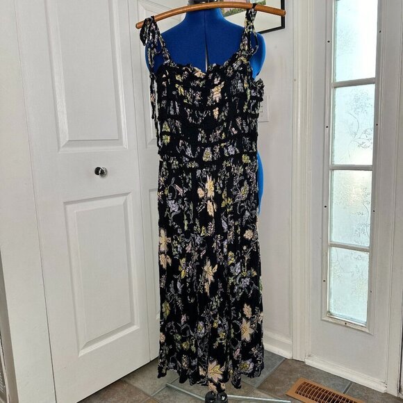 Free people Isla Smocked Black Floral Midi Dress - READ FOR SIZE INFO - Picture 1 of 5